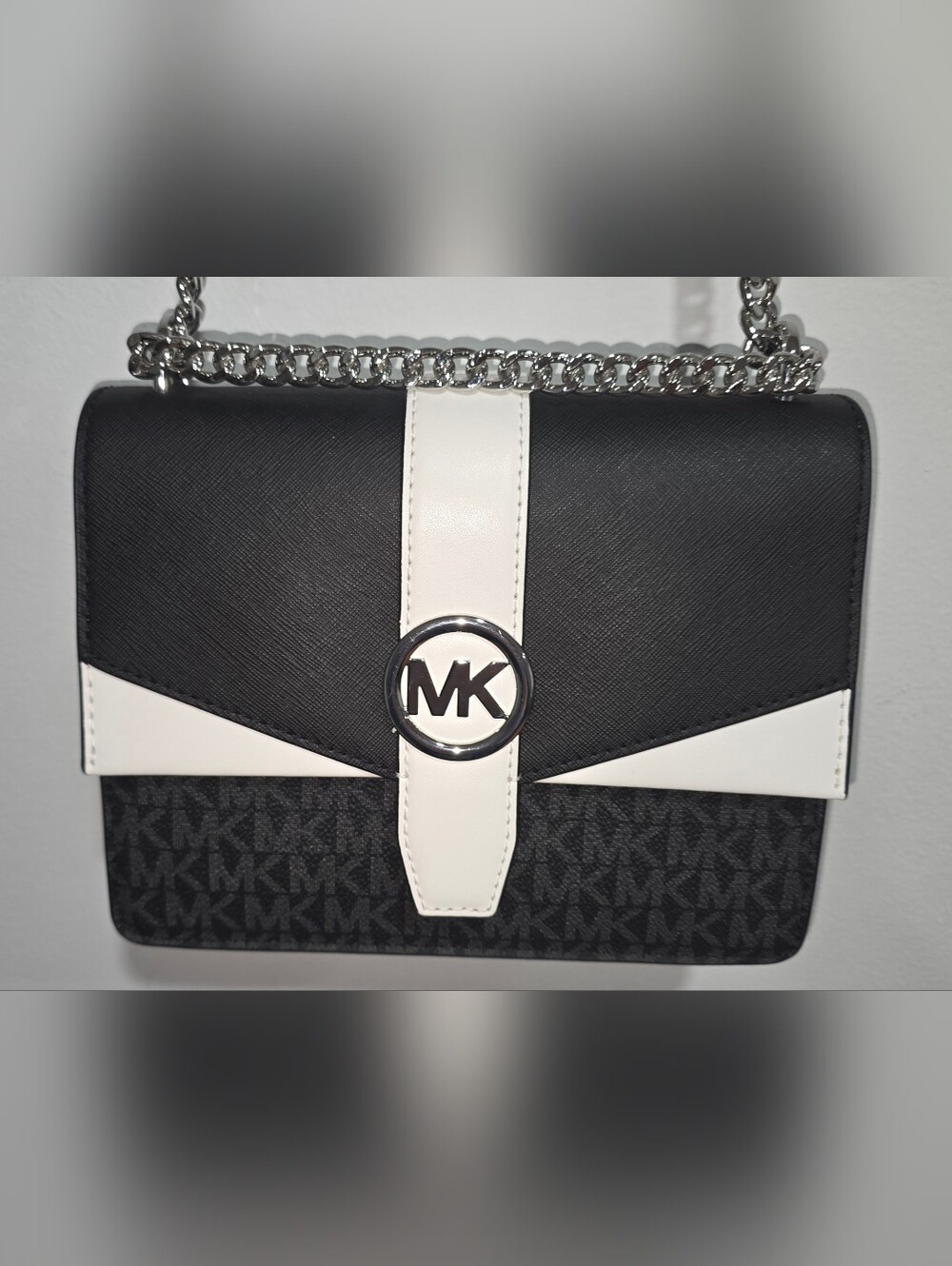 Michael Kors Black and White Greenwich Crossbody Bag - Picture 2 of 9